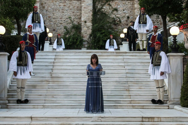 Η μεγάλη δεξίωση στο Προεδρικό Μέγαρο για την 48η Επέτειο Αποκατάστασης της Δημοκρατίας