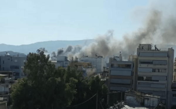 Φωτιά στον Ταύρο, σε χαμηλή βλάστηση - Κινητοποίηση της Πυροσβεστικής