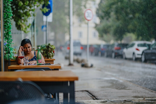 Πως ερωτεύτηκα μια άλλη θάλασσα (ακούγοντας Μπαχ το Δεκαπενταύγουστο) 