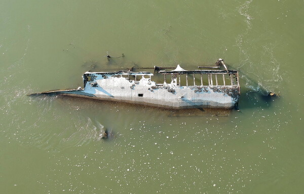 The drying Danube River reveals explosive-laden WWII Nazi warships