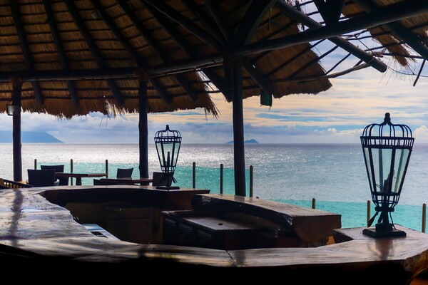 Καταγγελία για ομοφοβικό περιστατικό, σε beach bar στη Χαλκιδική