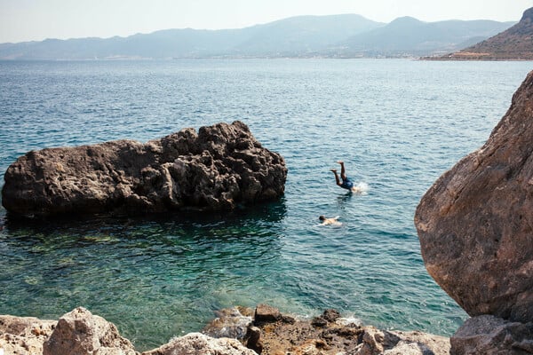 Αίθριος καιρός με άνοδο θερμοκρασία- Πού αναμένονται βροχές