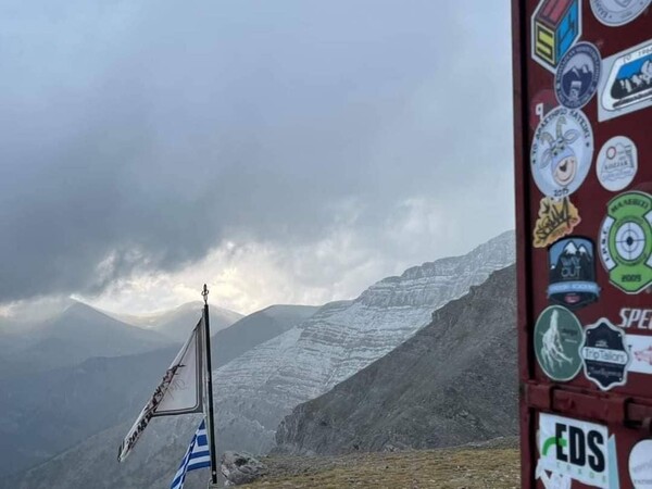 «Στα λευκά» ο Όλυμπος- Πώς εξηγείται το παράδοξο φαινόμενο μες στον Αύγουστον