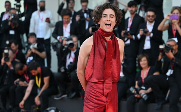 ‘Societal collapse is in the air’: Timothée Chalamet on cannibal romance Bones and All