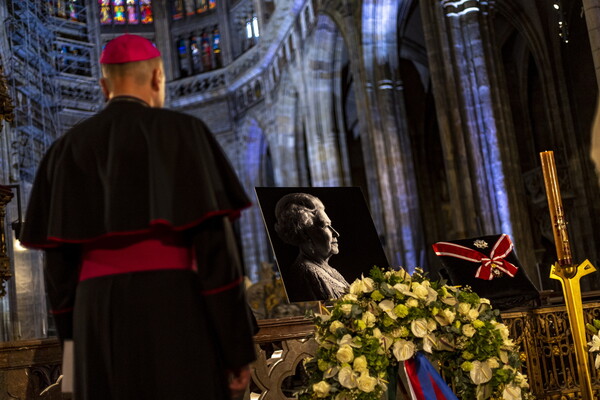 Queen's funeral details revealed as monarch to be buried with Prince Philip