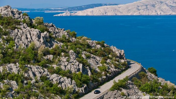 Strade con fantastiche viste panoramiche dell'Europa