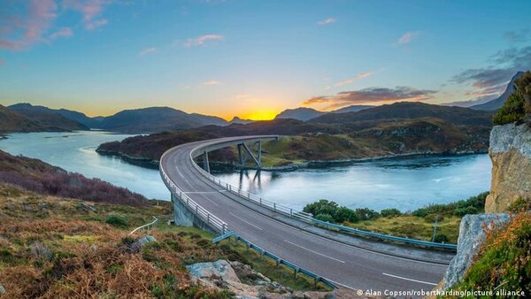 Strade con fantastiche viste panoramiche dell'Europa