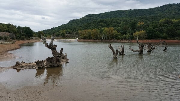 λιμνη σκητη