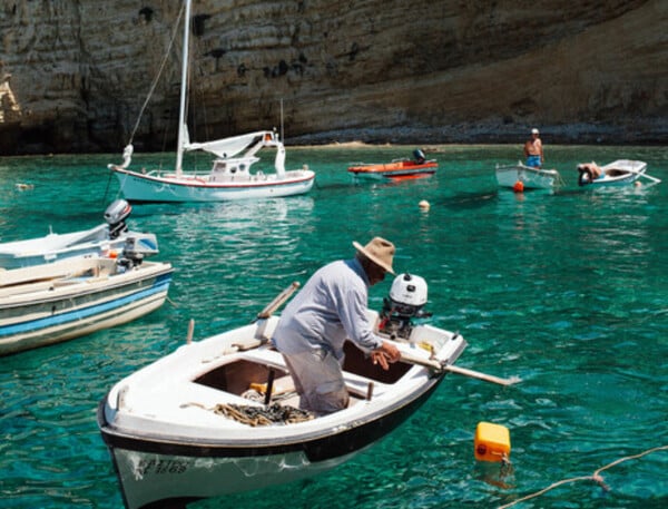 Ψαράς στη θάλασσα