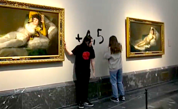 Ακτιβιστές για το κλίμα κόλλησαν τα χέρια τους σε δύο πίνακες του Γκόγια - Στο Prado της Μαδρίτης