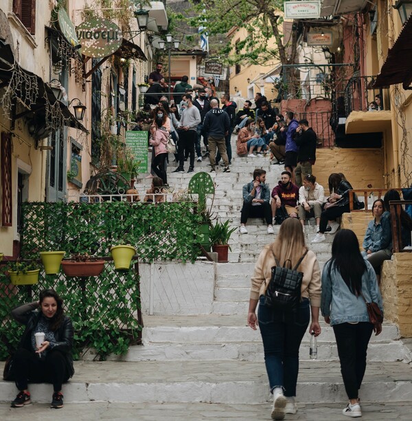 Σταϊκούρας: Έρχονται αυξήσεις περίπου 7,5% στους συνταξιούχους - Νέα αύξηση κατώτατου μισθού το 2023