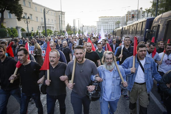 Συλλαλητήρια σε όλη τη χώρα ενόψει ψήφισης του προϋπολογισμού- Στις 12.30 στο Σύνταγμα