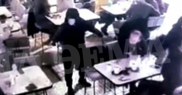 Μαφιόζικη εκτέλεση στη Νέα Σμύρνη: Βίντεο-ντοκουμέντο από τη στιγμή των πυροβολισμών στην καφετέρια