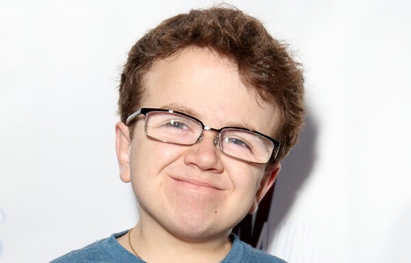 Πέθανε o Keenan Cahill, ο 27χρονος σταρ του Youtube