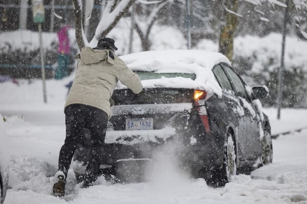 ‘I had to do it to save everyone’: Man breaks into school and shelters nearly a dozen people from blizzard