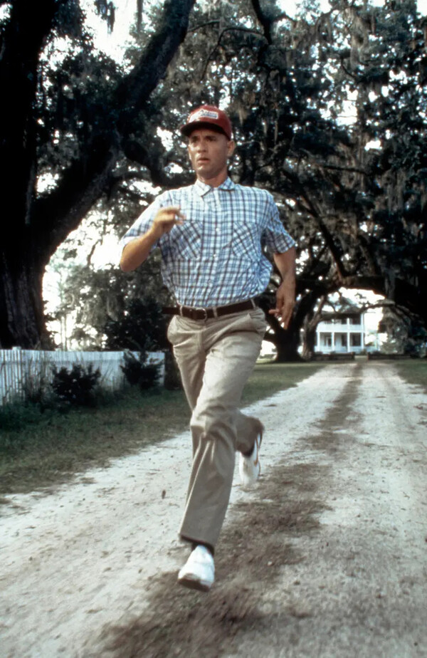 Ο Τομ Χανκς στην ταινία Forrest Gump