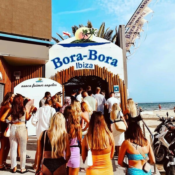 Κατεδαφίστηκε το θρυλικό club Bora Bora στην Ίμπιζα- Μετά από 40 χρόνια