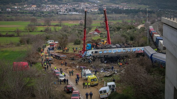 Τέμπη - Συνήγορος σταθμάρχη: Είναι συντετριμμένος – Να ψάξουμε το δάσος και όχι το δέντρο