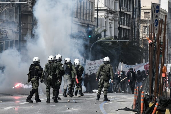 ΣΥΡΙΖΑ για επεισόδια: Τόση ήταν ειλικρίνεια της συγγνώμης του κυρίου Μητσοτάκη