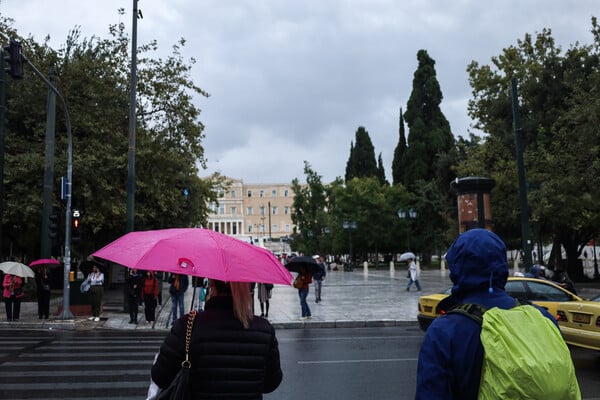 Καιρός: Έρχεται επιδείνωση με καταιγίδες- Πού θα είναι έντονα τα φαινόμενα