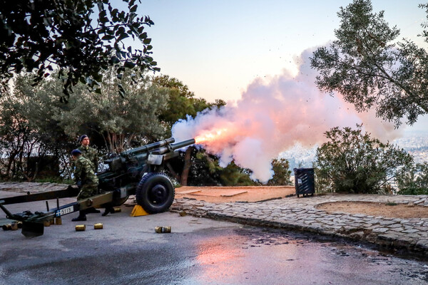 25η Μαρτίου: Κανονιοβολισμοί από τον Λυκαβηττό- Στις 11:00 η παρέλαση