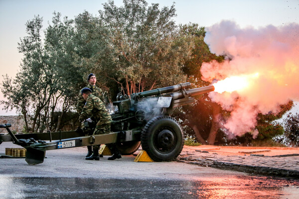 25η Μαρτίου: Κανονιοβολισμοί από τον Λυκαβηττό- Στις 11:00 η παρέλαση