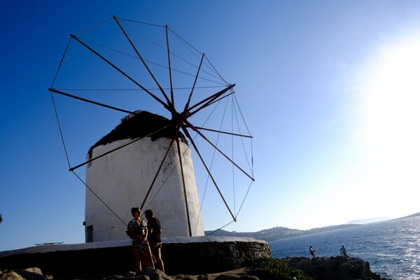 Να ενισχυθεί ο αρχαιολογικός έλεγχος στη Μύκονο, ζητούν σωματεία από το ΥΠΠΟΑ