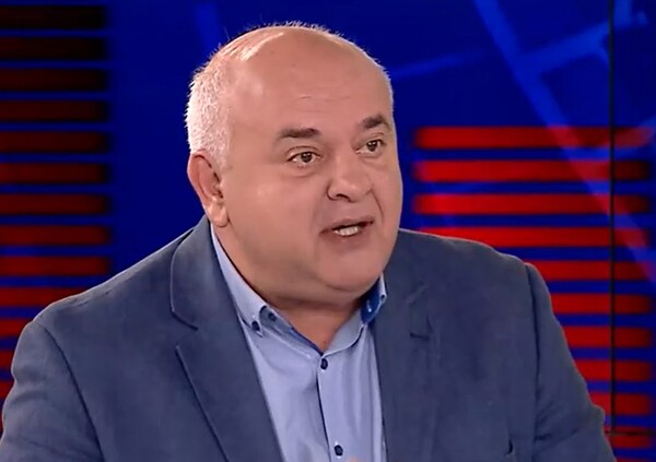Καραθανασόπουλος:
