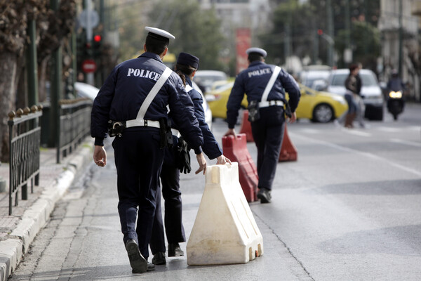 Κυκλοφοριακές ρυθμίσεις στη Μητροπόλεως για την υποδοχή της εικόνας «Άξιον Εστί»