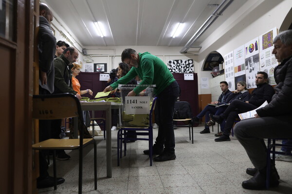 Ντιγιαρμπακίρ: Το Ανώτατο Εκλογικό Κέντρο δεν δέχεται ακόμα τα αποτελέσματα