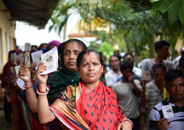 Ινδία: Νίκησε στις εκλογές δύο εβδομάδες αφού πέθανε