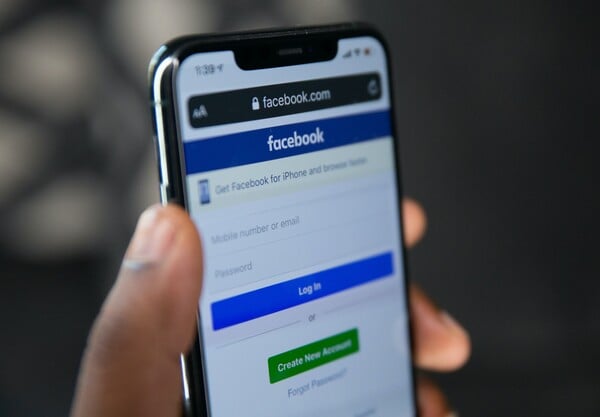 Facebook: Αναμένεται πρόστιμο ρεκόρ για παραβίαση προσωπικών δεδομένων