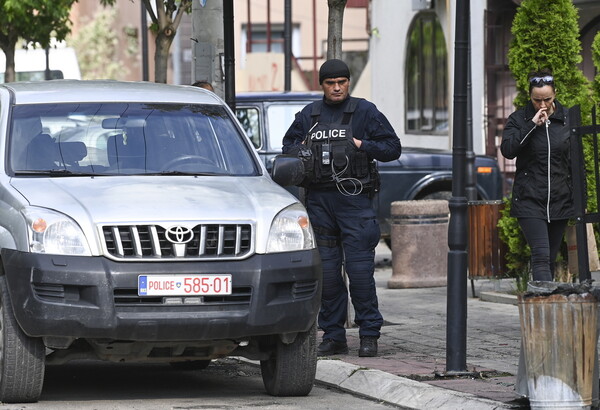 Σερβία: Έντονες αντιδράσεις για την αστυνομική επιχείρηση στο βόρειο Κόσοβο