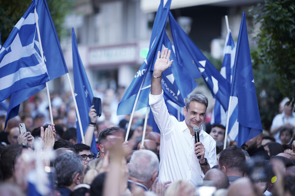 Κυριάκος Μητσοτάκης: Ας αφήσουμε την Εκκλησία μακριά από τα της πολιτικής