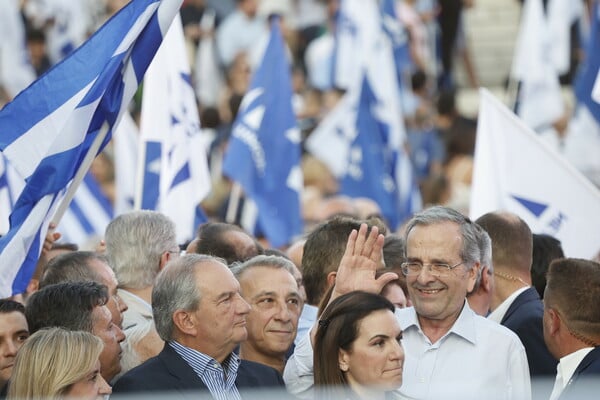 Μητσοτάκης: Να φέρουμε εκλογικό καύσωνα- Να χτυπήσουμε 40άρια και βάλε στα ποσοστά μας