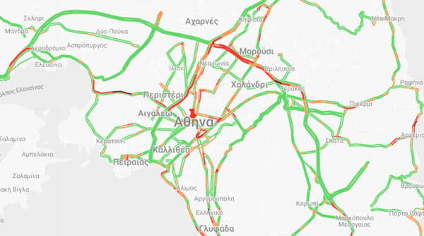 Κίνηση στους δρόμους: Μεγάλες καθυστερήσεις στην Αττική Οδό - Ποια σημεία να αποφύγετε