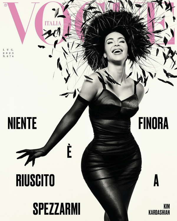 «Η τέχνη του να είσαι η Κιμ Καρντάσιαν»: Η Vogue Italia την αποθεώνει με εξώφυλλο που θυμίζει παλιό Χόλιγουντ