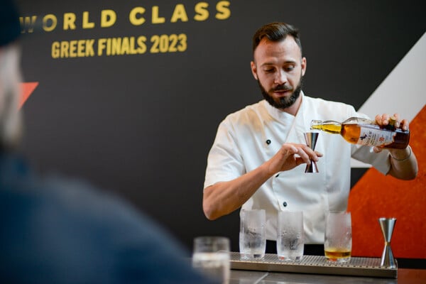  World Class Greece Bartender 2023: Ο Χρήστος Κλουβάτος είναι ο μεγάλος νικητής