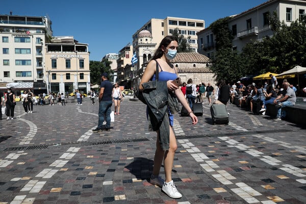 ΕΟΔΥ: 16 θάνατοι από κορωνοϊό σε μια βδομάδα - 24 διασωληνωμένοι