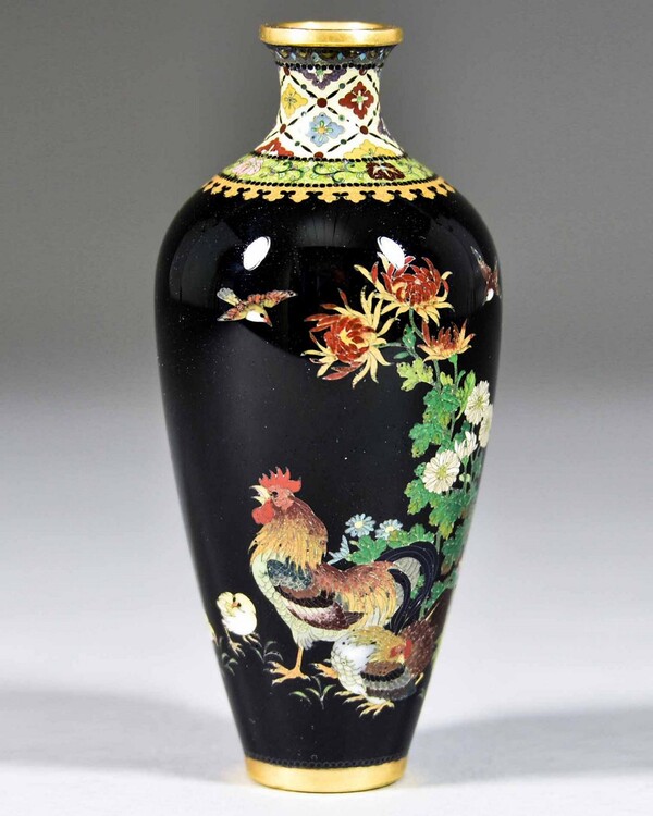 Tiny vase bought at thrift shop could sell for $11,800