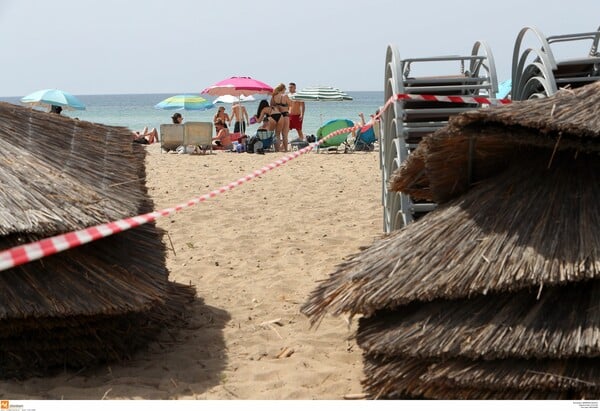 ﻿ΑΑΔΕ: Λουκέτα σε beach bar- Σε Σποράδες και Θάσο