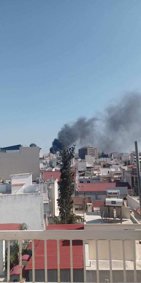 Φωτιά σε υποσταθμό της ΔΕΗ στη Δάφνη