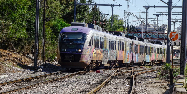 Hellenic Train: Με λεωφορεία τα δρομολόγια προαστιακού στο τμήμα Άνω Λιόσια-Κιάτο