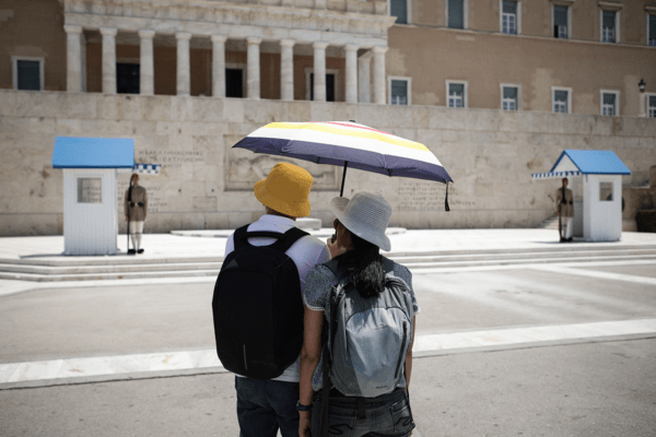 Καύσωνας: Πρωτοφανής ζέστη στη χώρα- Εκτιμήσεις ότι θα σπάσει το ρεκόρ του 1987