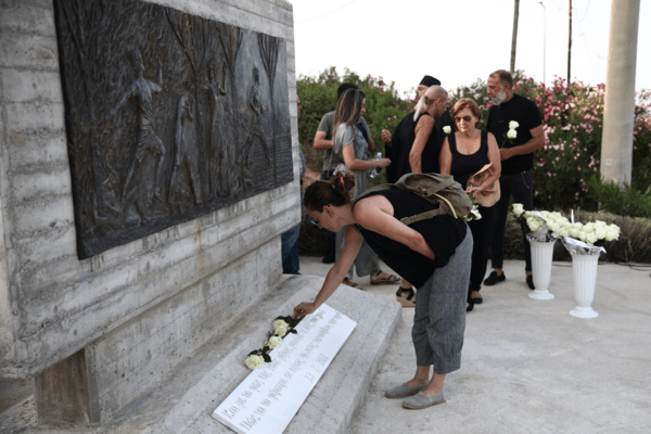 Φωτιά στο Μάτι: Πέντε χρόνια από την τραγωδία με τους 104 νεκρούς- Συγκλίνηση στις εκδηλώσεις μνήμης