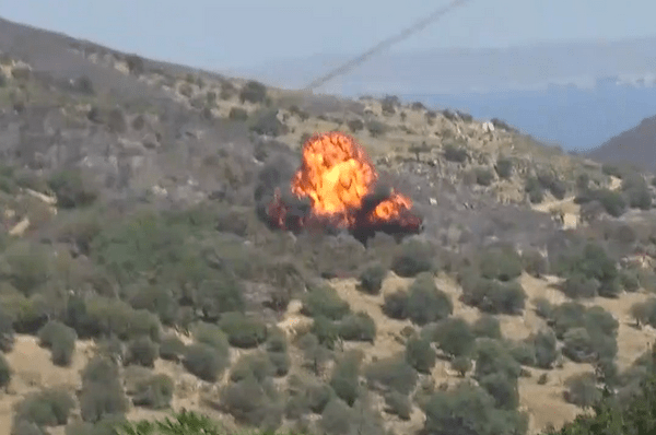 Πτώση Canadair στην Κάρυστο: Λεπτό προς λεπτό οι εξελίξεις