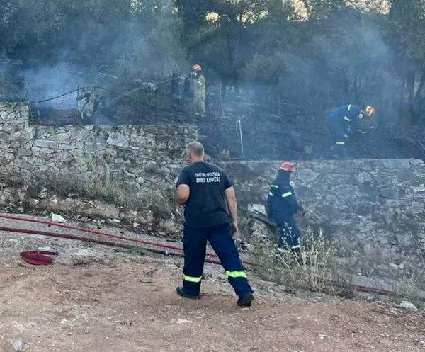 Φωτιά το πρωί στην Κηφισιά - Επιχείρησε ισχυρή δύναμη