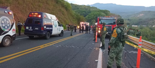 Τροχαίο με 18 νεκρούς στο Μεξικό- Λεωφορείο έπεσε σε χαράδρα