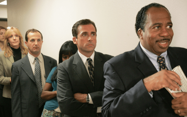 Πρωταγωνιστής του «The Office» επιστρέφει πάνω από 110.000 δολ. σε φανς