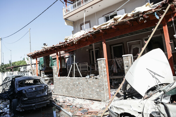 Ισχυρή έκρηξη στον Ασπρόπυργο - Ζημιές σε σπίτια και οχήματα 